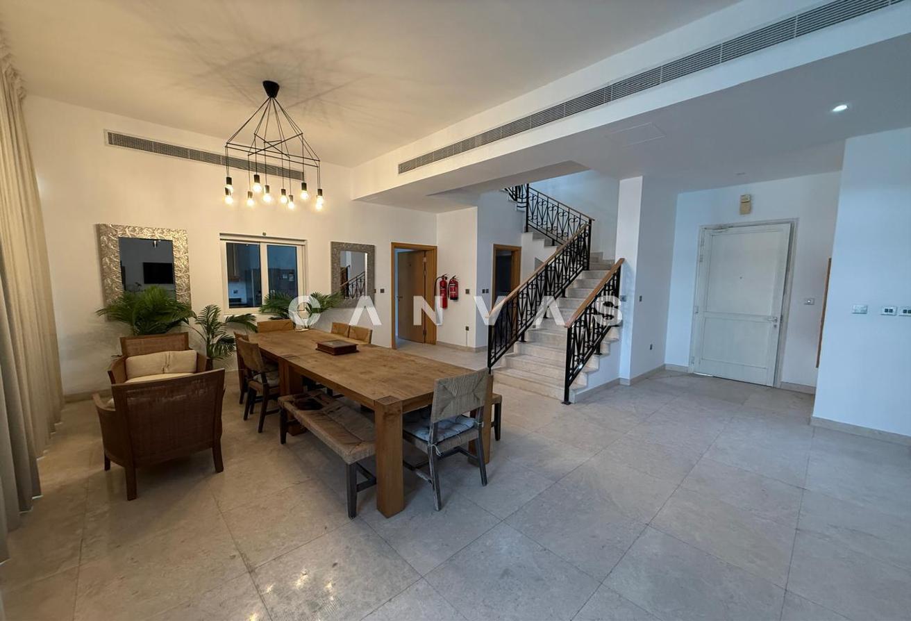 4BR + Maids | Luxury Palm Villa | Fully Furnished photo 2