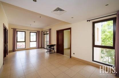 Apartment - 1 Bedroom - 2 Bathrooms for sale in Zanzebeel 4 - Zanzebeel - Old Town - Downtown Dubai - Dubai