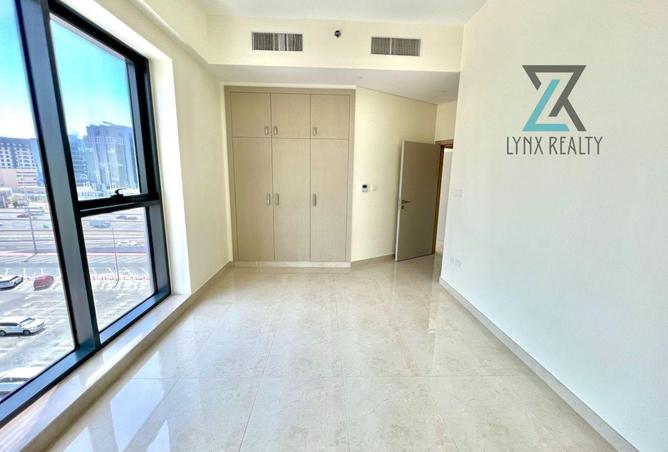 78190180 - Property Image 2