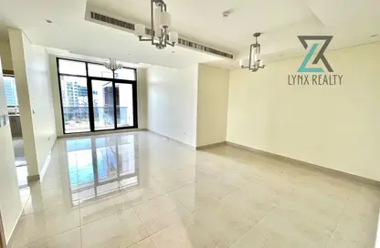 Apartment - 2 Bedrooms - 3 Bathrooms for rent in Airport Road Area - Al Garhoud - Dubai