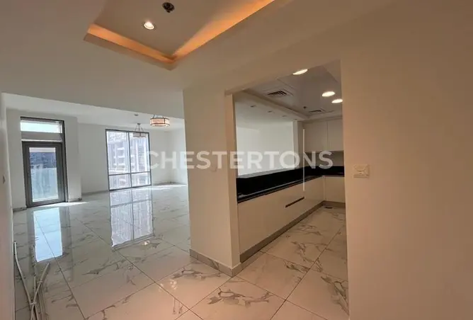 148615977 - Property Image 2