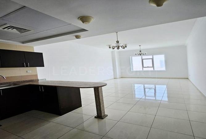 72305858 - صورة العقار 3