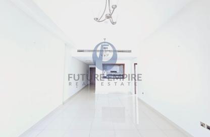 Apartment - 2 - 3 for rent in Emerald Jadaf 1 - Al Jaddaf - Dubai