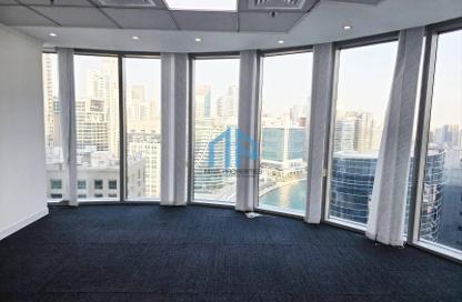 Office Space - Studio - 1 Bathroom for rent in The Binary Tower - Business Bay - Dubai