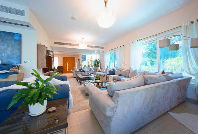 73111091 - صورة العقار 3