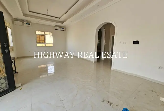 151896408 - Property Image 3