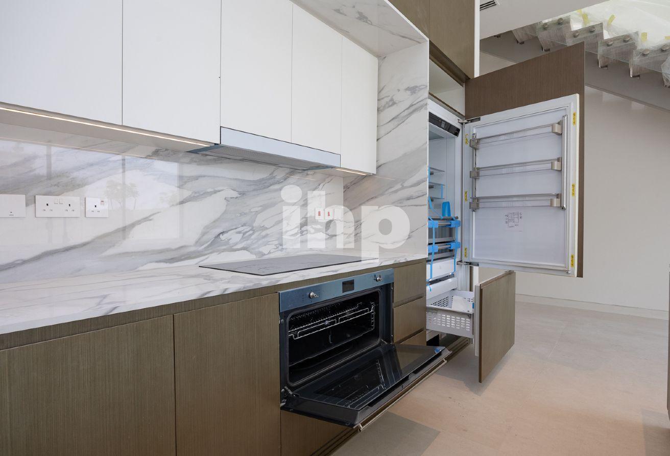 Single row | Spacious | Brand new | G+1 photo 7