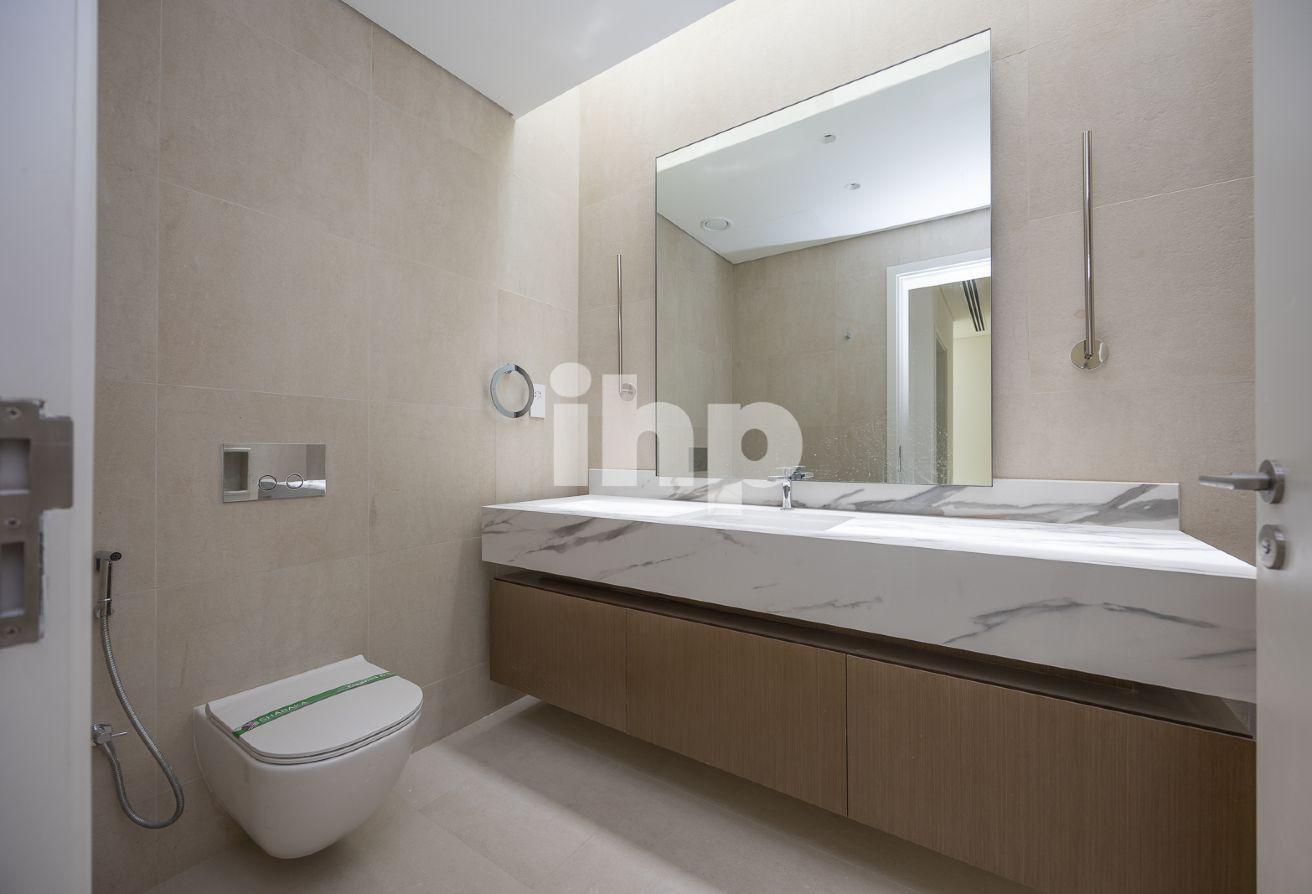 Single row | Spacious | Brand new | G+1 photo 24