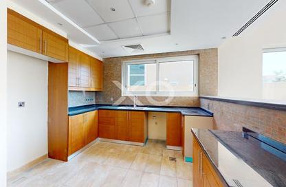Villa - 4 Bedrooms - 4 Bathrooms for rent in Legacy Nova Villas - Jumeirah Park - Dubai