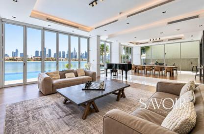 Villa - 5 - 6 for rent in Garden Homes Frond N - Garden Homes - Palm Jumeirah - Dubai