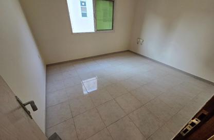 Apartment - 1 - 1 for rent in Fire Station Road - Muwaileh - Sharjah Apartment - 1 - 1 for rent in Fire Station Road - Muwaileh - Sharjah
