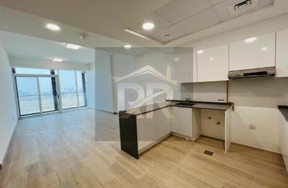 Apartment - 1 - 2 for rent in BLOOM TOWERS A - Bloom Towers - District 10 - Jumeirah Village Circle - Dubai