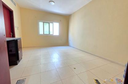 Apartment - Studio - 1 for rent in Fire Station Road - Muwaileh - Sharjah