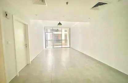 Apartment - 1 Bedroom - 2 Bathrooms for rent in Muwaileh Commercial - Sharjah