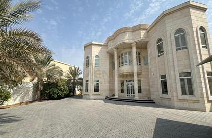 Villa - 5 - 7 for rent in Nad Al Sheba 4 - Nad Al Sheba - Dubai