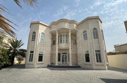 Villa - 5 - 7 for rent in Nad Al Sheba 4 - Nad Al Sheba - Dubai