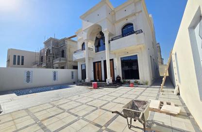 Villa - 5 Bedrooms - 7+ Bathrooms for sale in Al Mowaihat 1 - Al Mowaihat - Ajman Villa - 5 Bedrooms - 7+ Bathrooms for sale in Al Mowaihat 1 - Al Mowaihat - Ajman