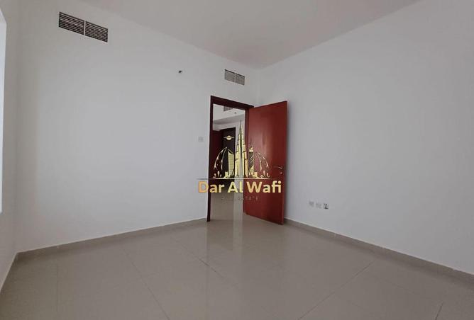 102821303 - صورة العقار 3
