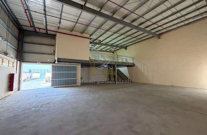 Warehouse - Studio - 1 for rent in Al Jlail - Al Sajaa - Sharjah