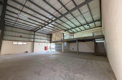 Warehouse - Studio - 1 for rent in Al Jlail - Al Sajaa - Sharjah