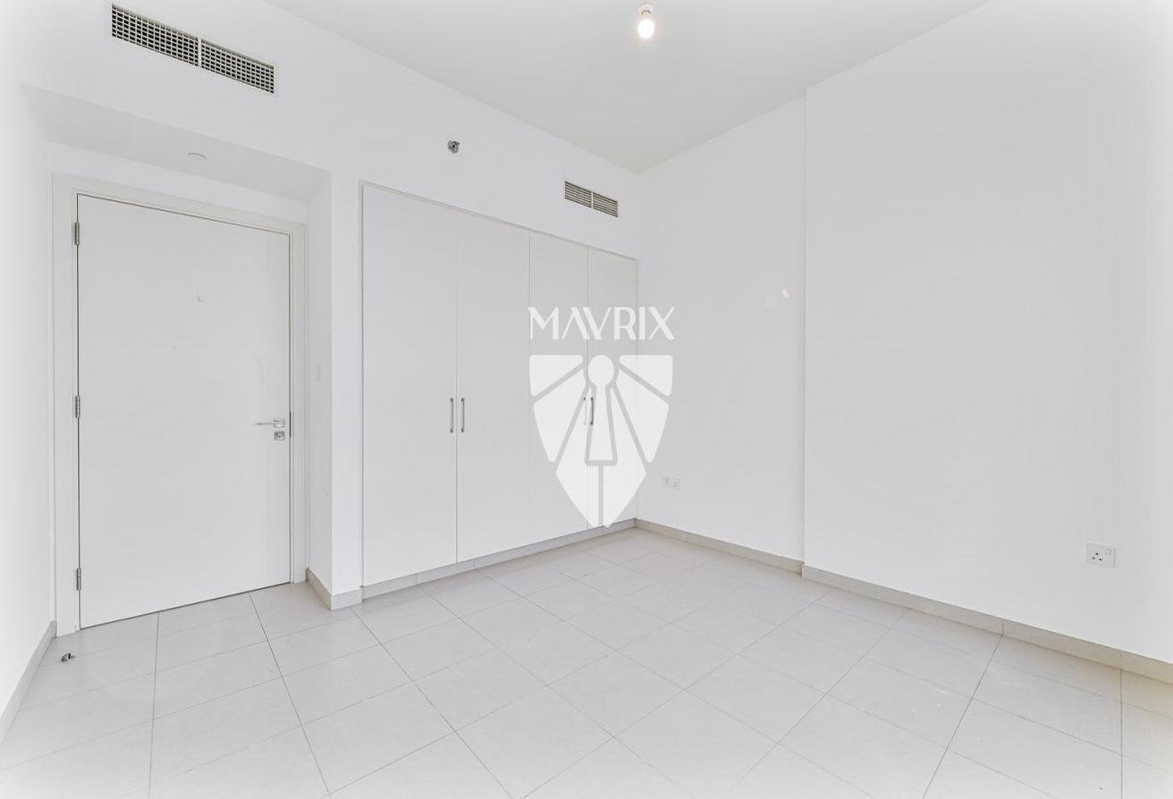 Chiller Free | Ready to Move In | Golf Park View photo 11