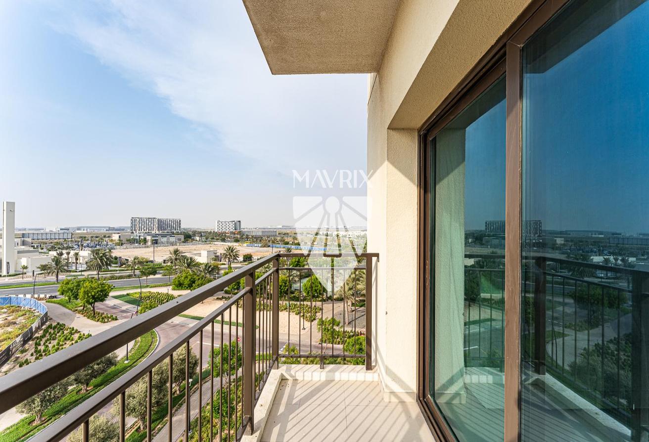 Chiller Free | Ready to Move In | Golf Park View photo 17