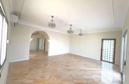 Villa - 4 Bedrooms - 4 Bathrooms for rent in Al Jazzat - Al Riqqa - Sharjah