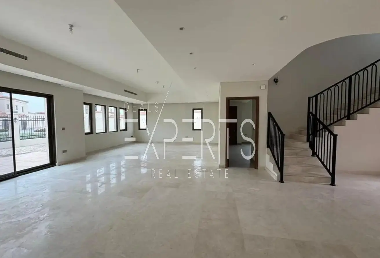 162802107 - Property Main Image