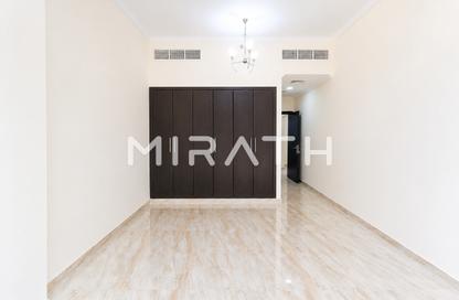 Apartment - 1 Bedroom - 2 Bathrooms for rent in Jumeirah Garden City - Al Satwa - Dubai