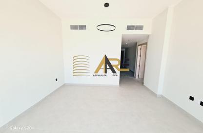 Apartment - 1 Bedroom - 2 Bathrooms for rent in Tilal City A - Tilal City - Sharjah Apartment - 1 Bedroom - 2 Bathrooms for rent in Tilal City A - Tilal City - Sharjah