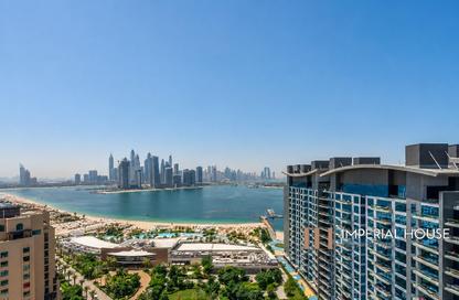 Apartment - 1 - 2 for rent in Seven Palm - Palm Jumeirah - Dubai