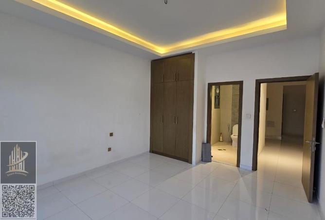 65193406 - Property Image 3