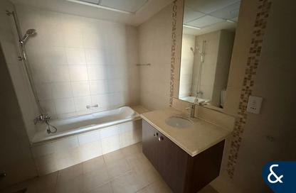 Apartment - 3 Bedrooms - 3 Bathrooms for rent in West Heights 2 - Business Bay - Dubai