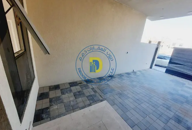 155519556 - Property Image 3