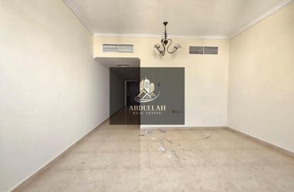 Apartment - Studio - 1 Bathroom for rent in Muwailih Building - Muwaileh - Sharjah