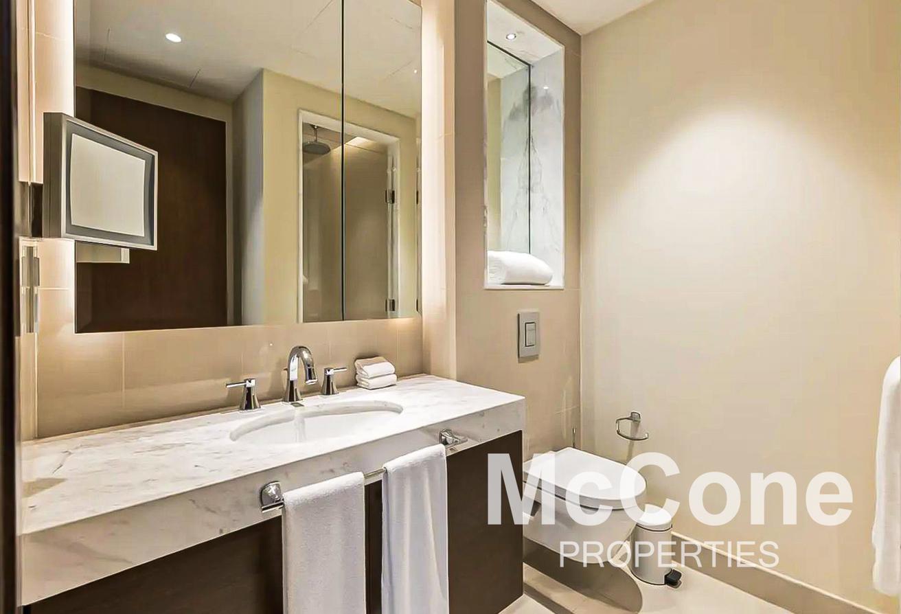 Vacant Now | Furnished | Burj Khalifa View photo 14