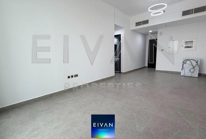 97386898 - Property Image 2