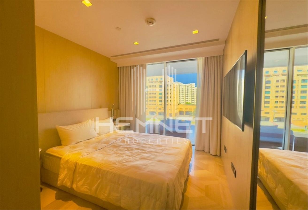 Luxurious Unit | Fully Furnished and Upgraded photo 13