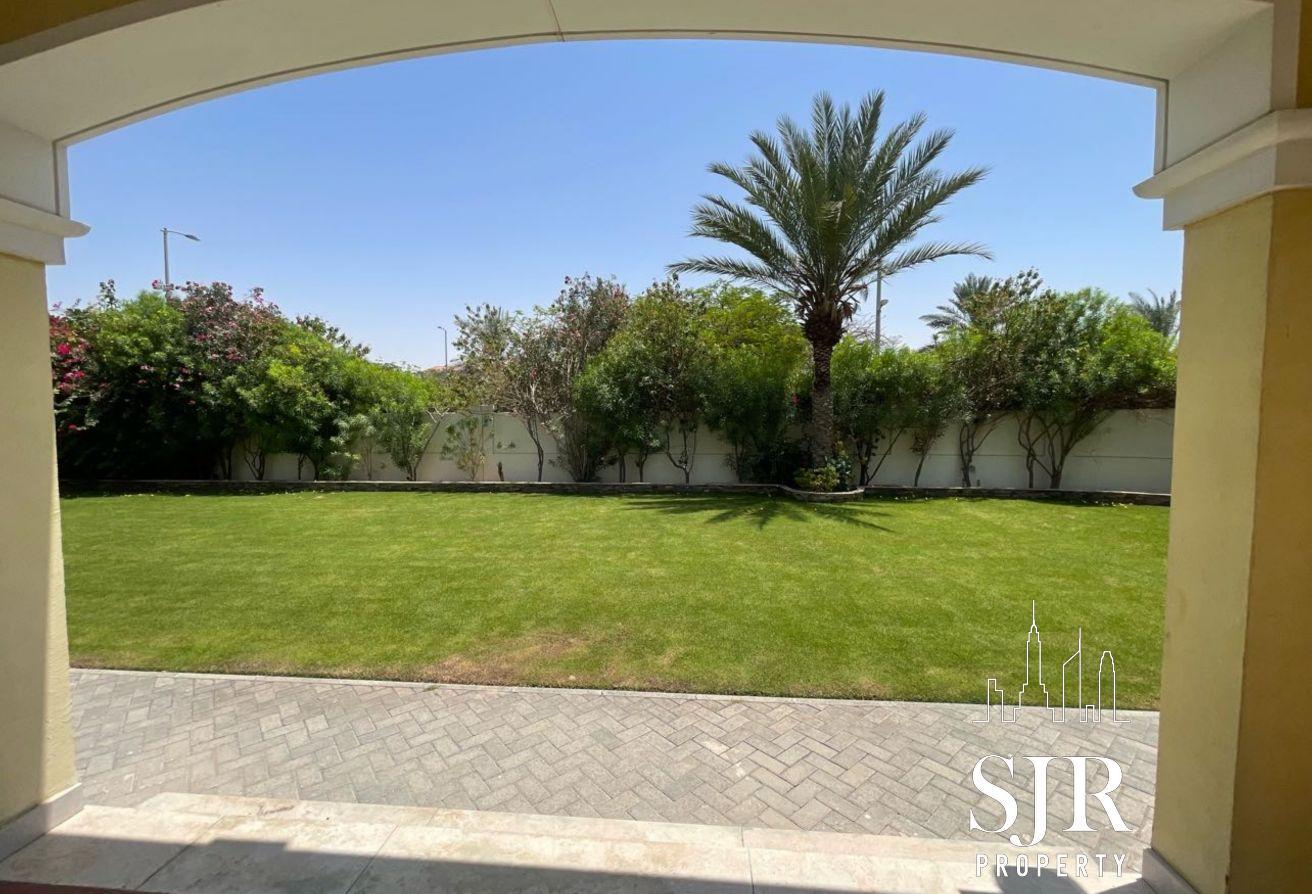 Large Plot | Quite Area | Vacant Now photo 9