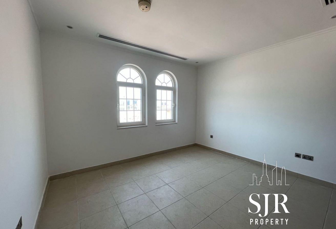 Large Plot | Quite Area | Vacant Now photo 5