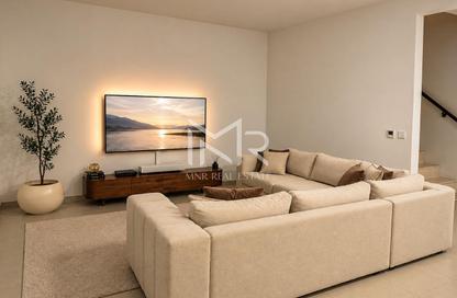 Townhouse - 3 - 3 for rent in Reem Townhouses - Town Square - Dubai