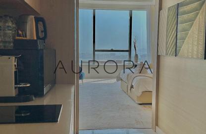 Apartment - Studio - 1 for sale in The Palm Tower - Palm Jumeirah - Dubai