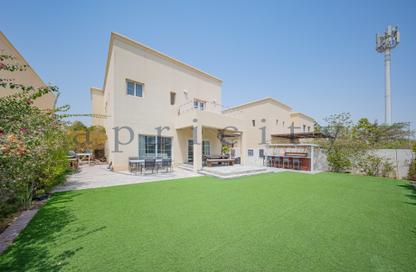 Villa - 3 Bedrooms - 4 Bathrooms for sale in Deema - The Lakes - Dubai