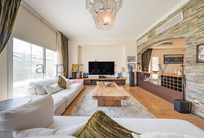 136560738 - Property Image 2