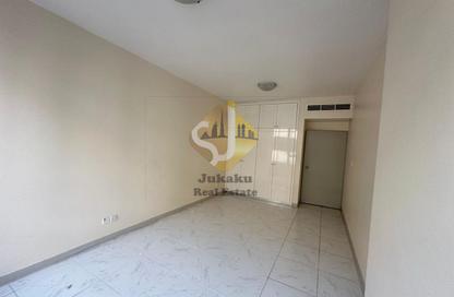 Apartment - 2 - 2 for rent in Golden Sands 8 - Al Mankhool - Bur Dubai - Dubai