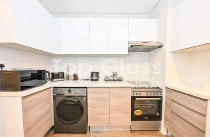 Apartment - Studio - 1 for rent in SOL Bay - Business Bay - Dubai