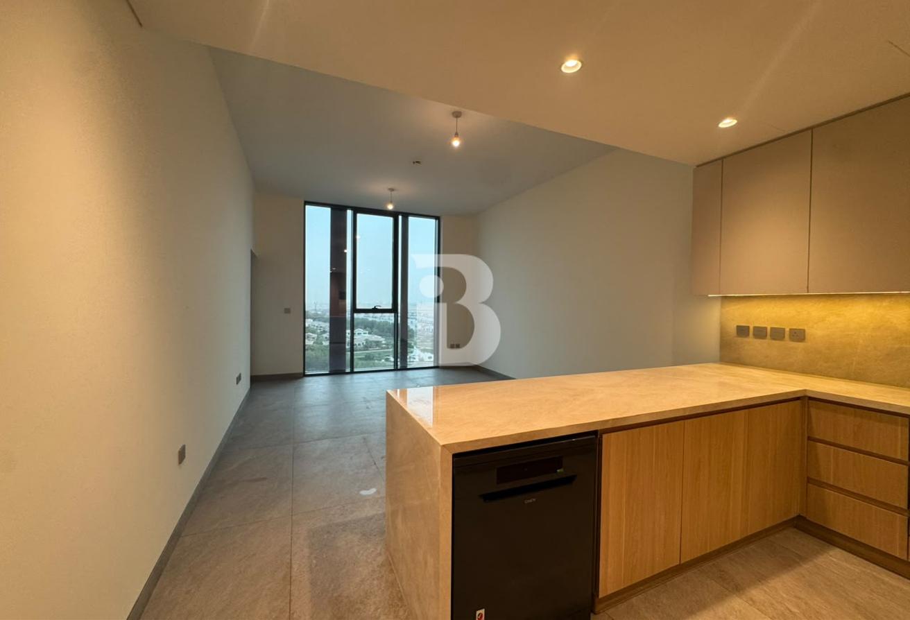 Best Price Unfurnished |Brand new Unit | Maid-room photo 13