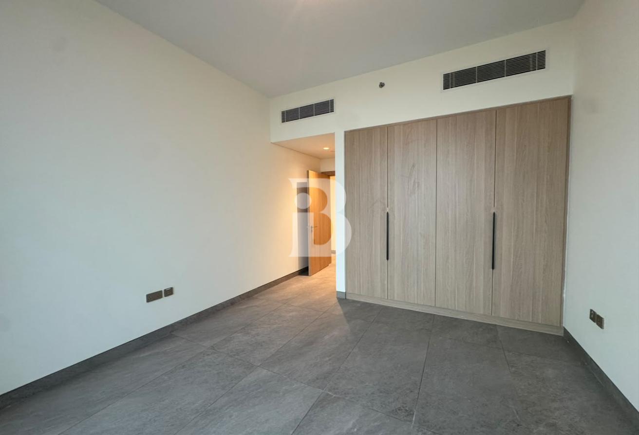 Best Price Unfurnished |Brand new Unit | Maid-room photo 8