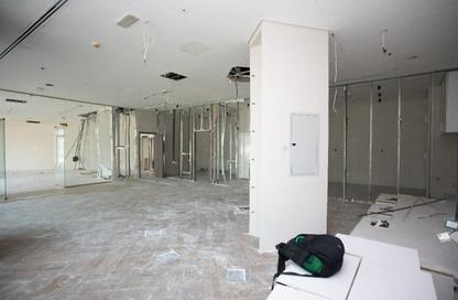 Retail - Studio - 1 for sale in The Point - Dubai Marina - Dubai