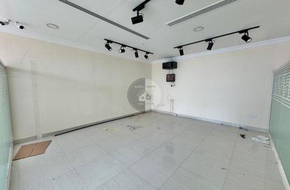 Office Space - Studio - 1 Bathroom for rent in Julphar Commercial Tower - Julphar Towers - Al Nakheel - Ras Al Khaimah